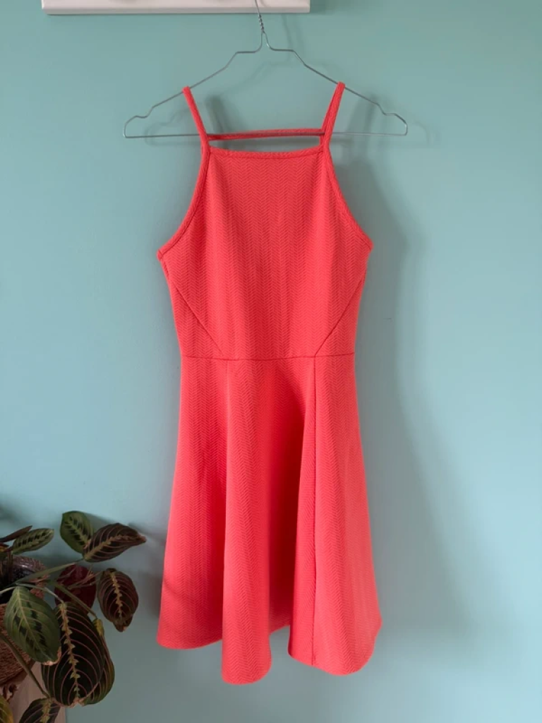 Original Image - Full Outfit app.women